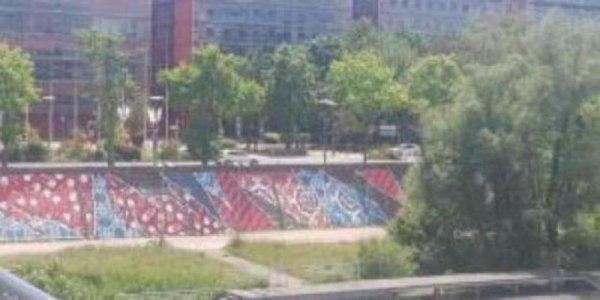 <fresque_83